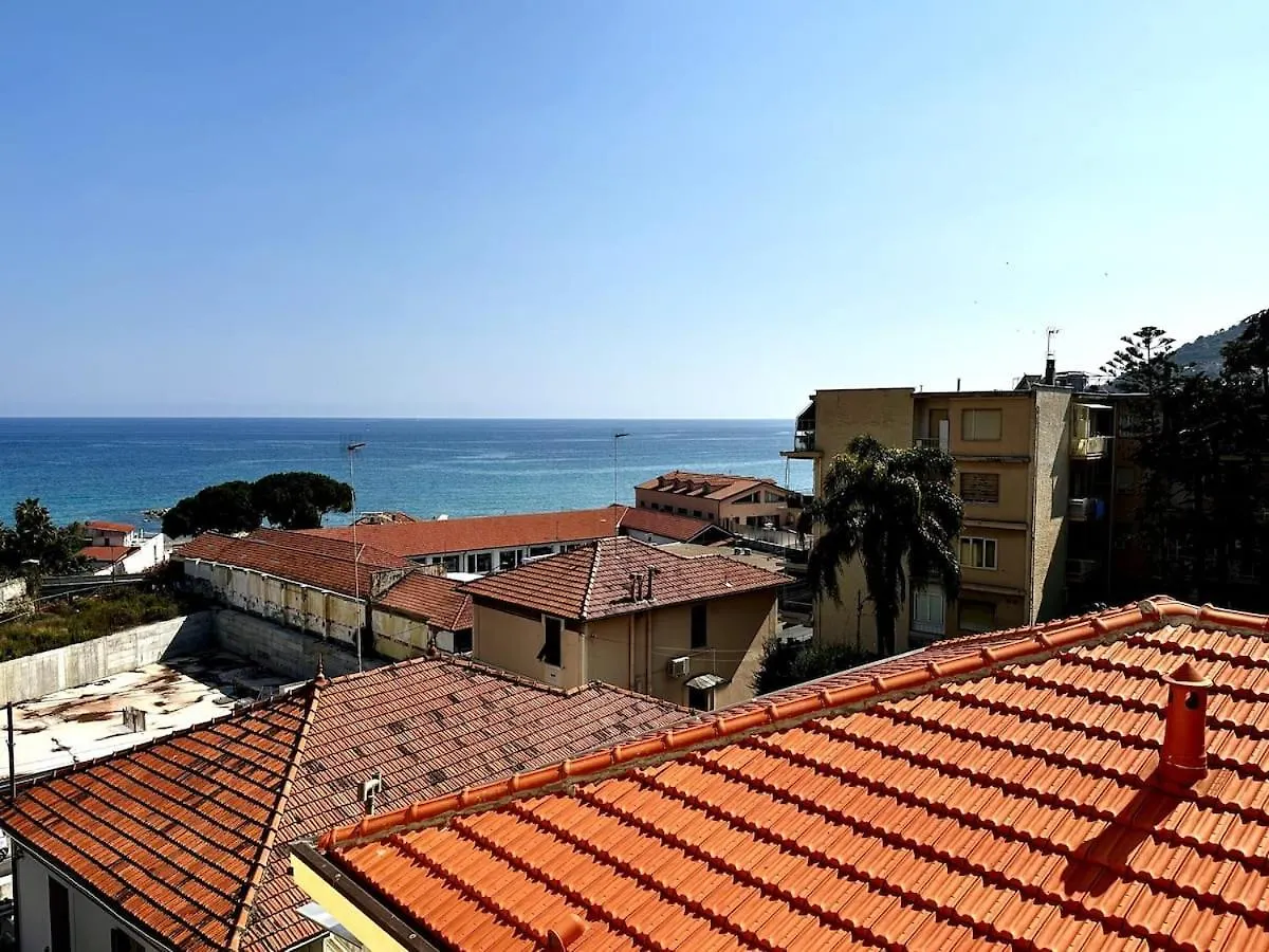 Suite Sea 27 - Sanremo Vista Mare 0*,